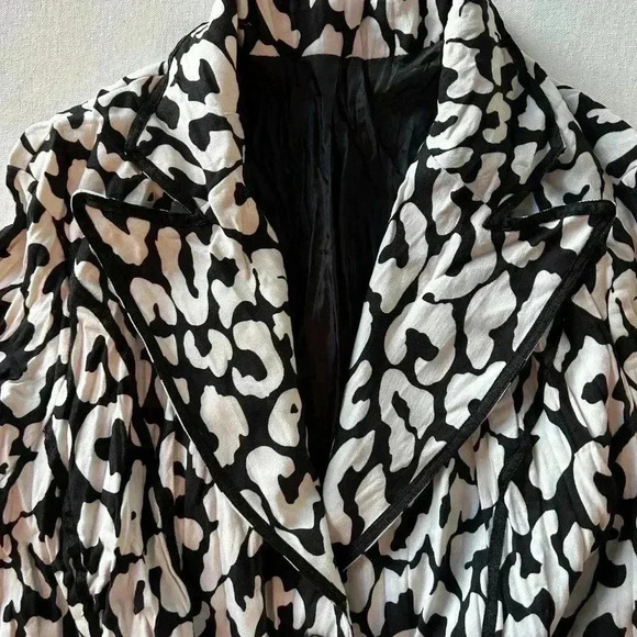 Black & White button down jacket Size M - Picture 6 of 10
